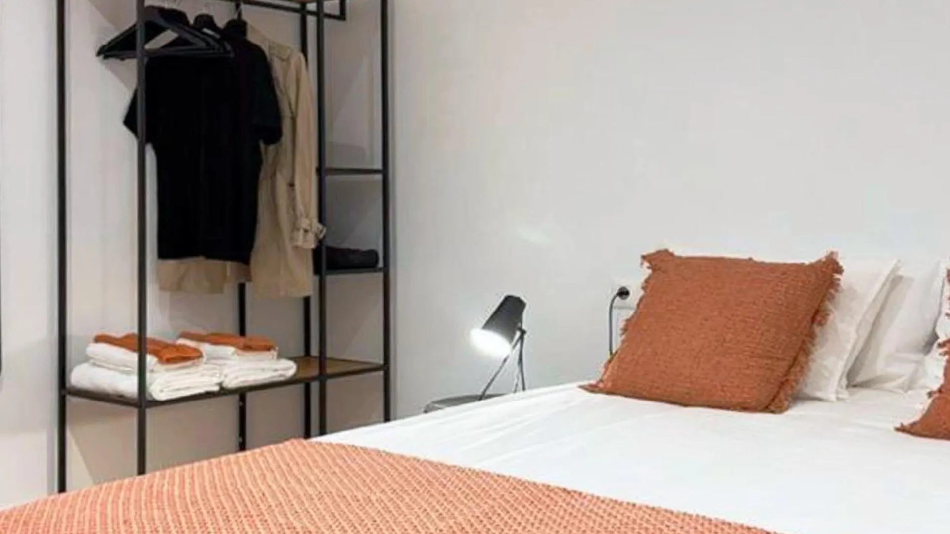 Live Santa Cruz Iriarte Apartment 0*, Santa Cruz de Tenerife Spain